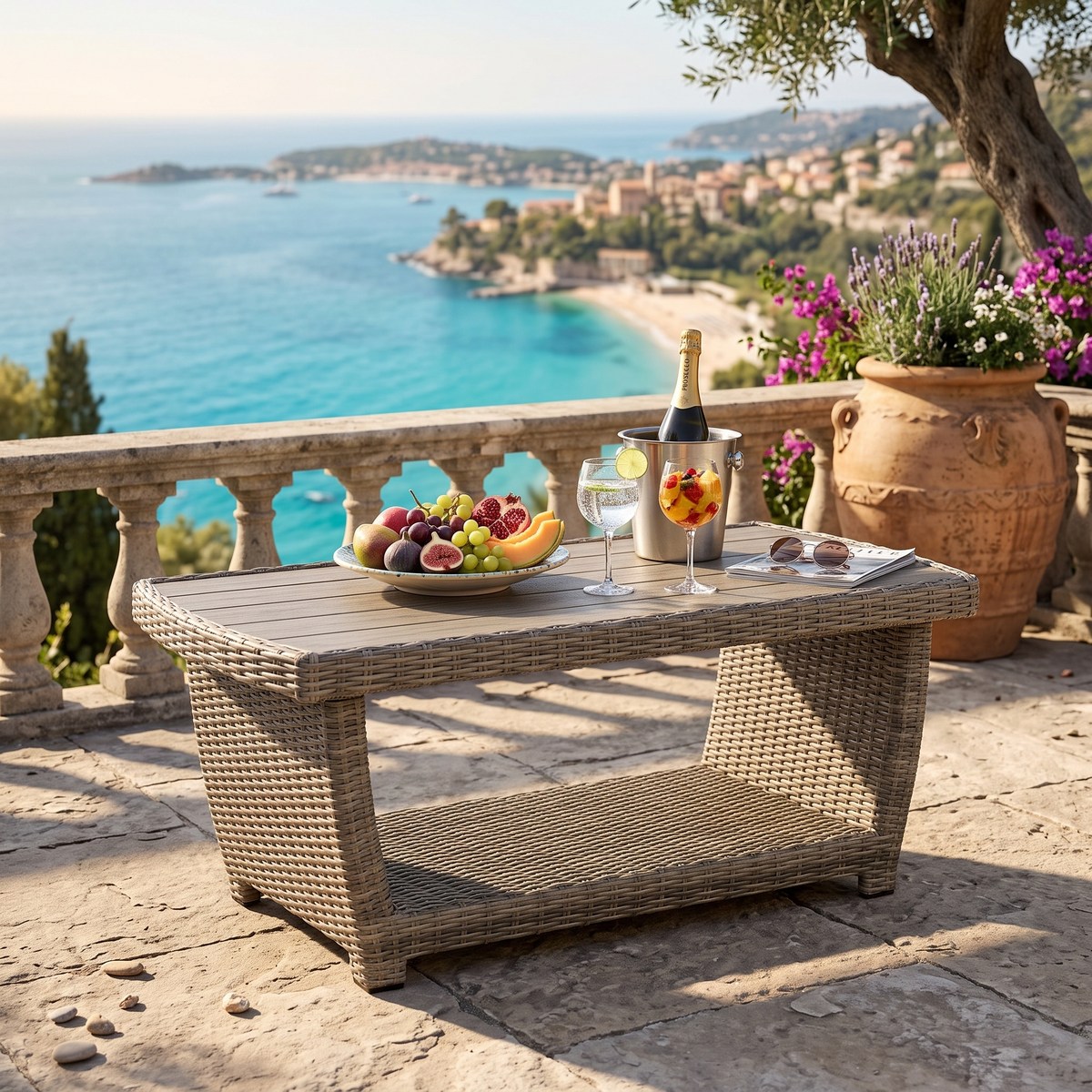 Keywest Outdoor Wicker Cocktail Table